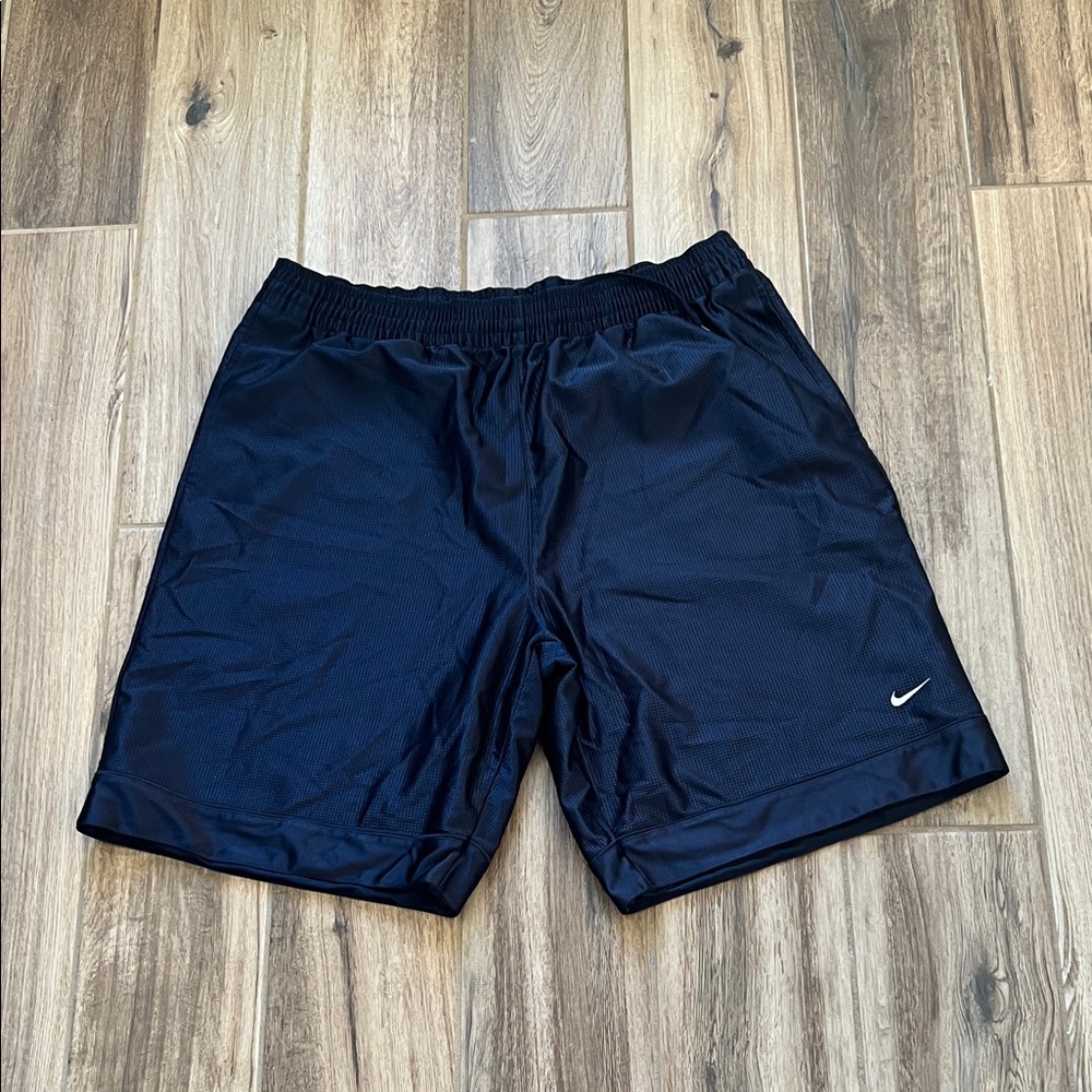 Nike Men's Dark Blue Athletic Shorts